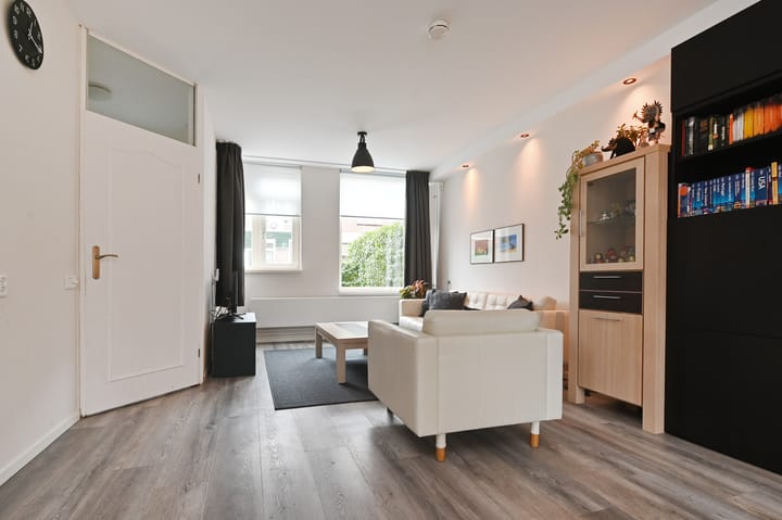 Foto 13 van Jagerstraat 4