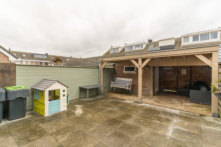 Foto 4 van Pluutstraat 15