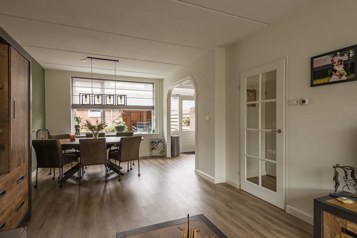 Foto 13 van Pluutstraat 15