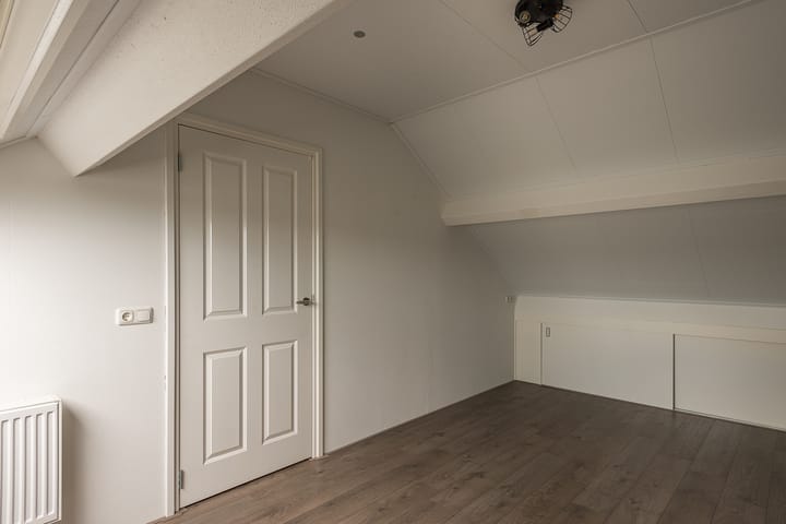 Foto 30 van Pluutstraat 15