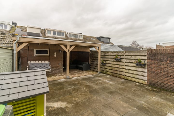 Foto 32 van Pluutstraat 15