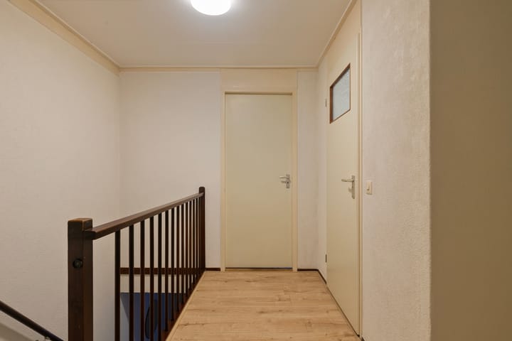 Foto 16 van Karhulstraat 10