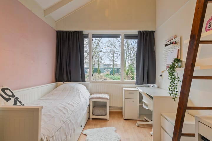 Foto 19 van Karhulstraat 10