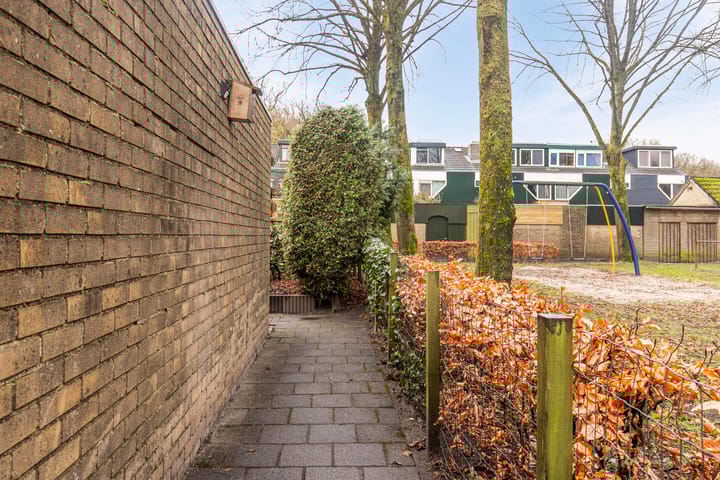 Foto 28 van Karhulstraat 10