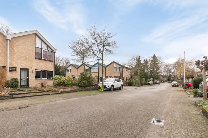 Foto 30 van Karhulstraat 10