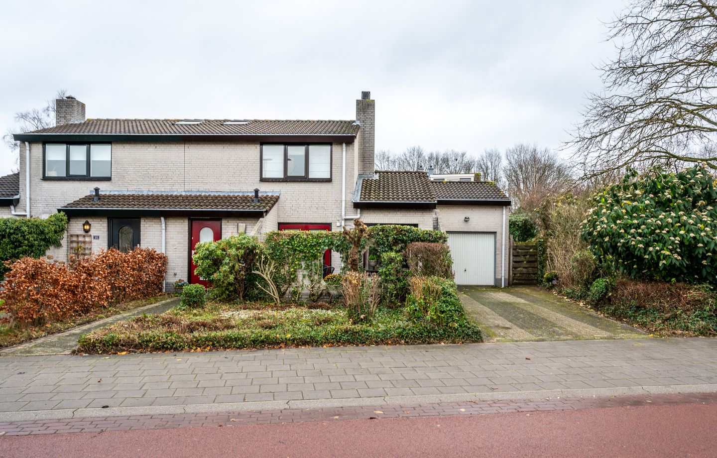 Foto 1 van Middelweg 84