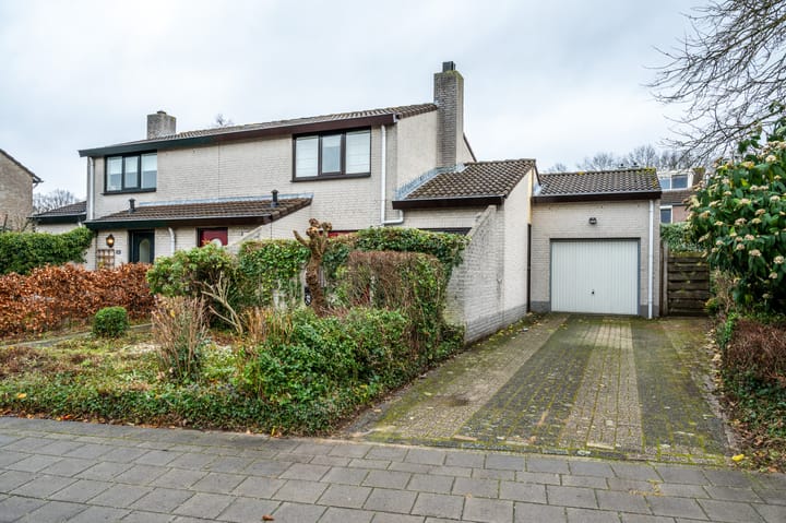 Foto 2 van Middelweg 84