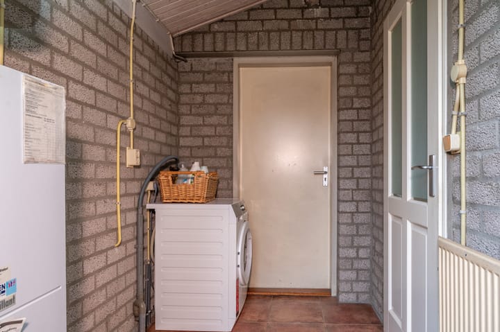 Foto 22 van Middelweg 84