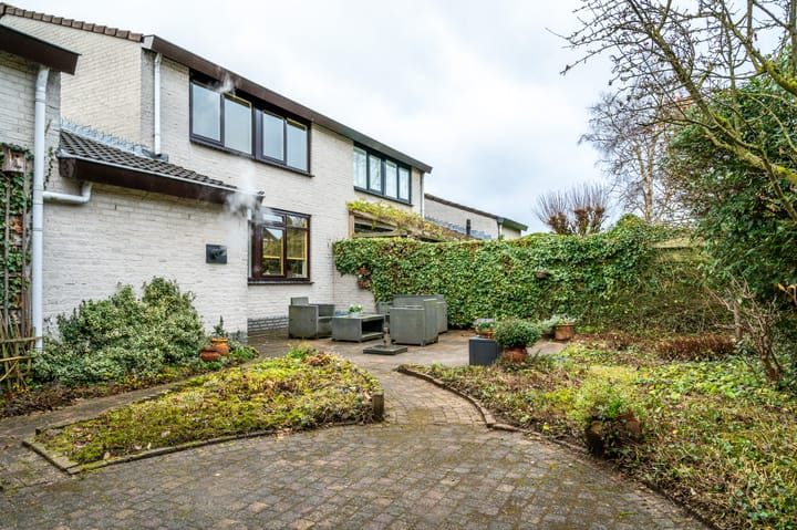 Foto 43 van Middelweg 84