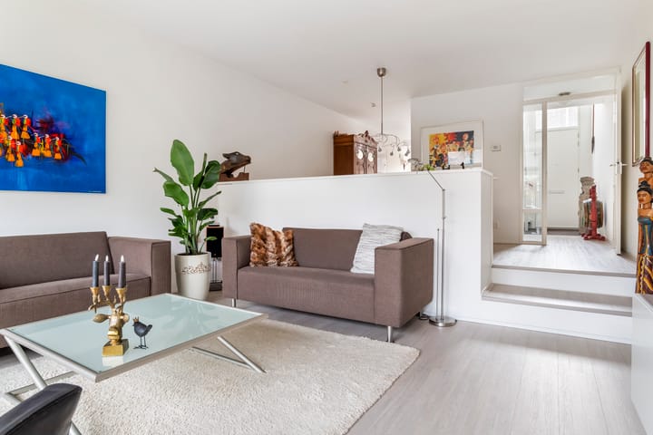 Foto 3 van Jacques Nycolaasstraat 11