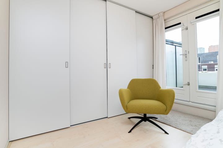 Foto 15 van Jacques Nycolaasstraat 11