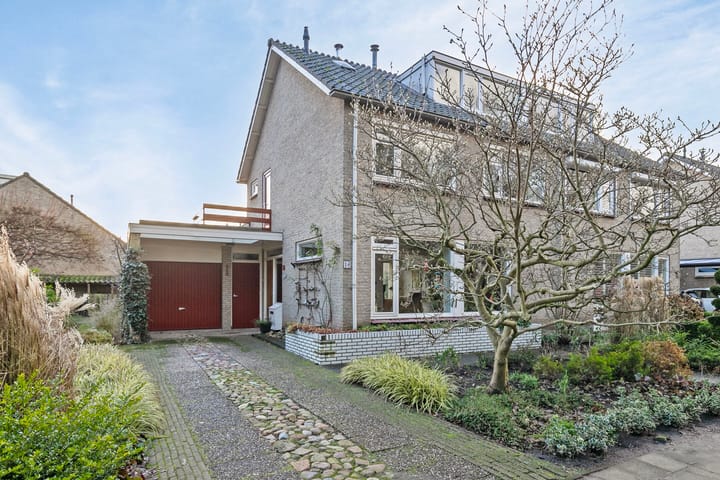 Foto 10 van Slinge 18