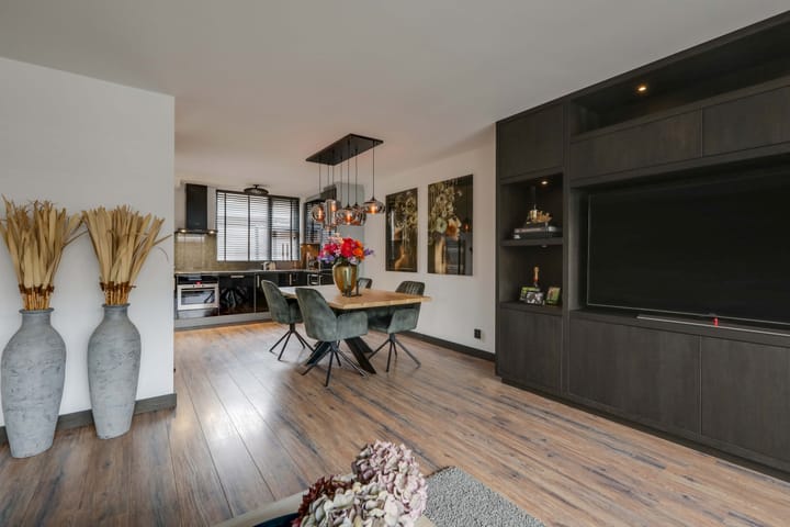 Foto 14 van Roodborststraat 13