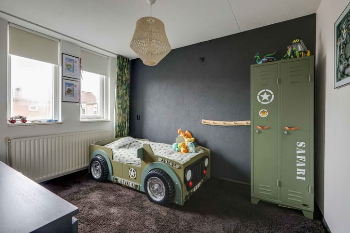 Foto 26 van Roodborststraat 13