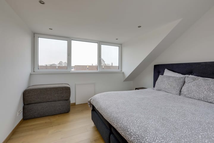 Foto 36 van Roodborststraat 13