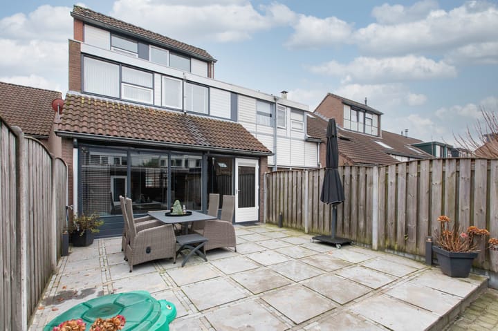 Foto 45 van Roodborststraat 13