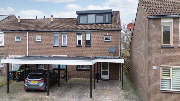 Foto 46 van Roodborststraat 13