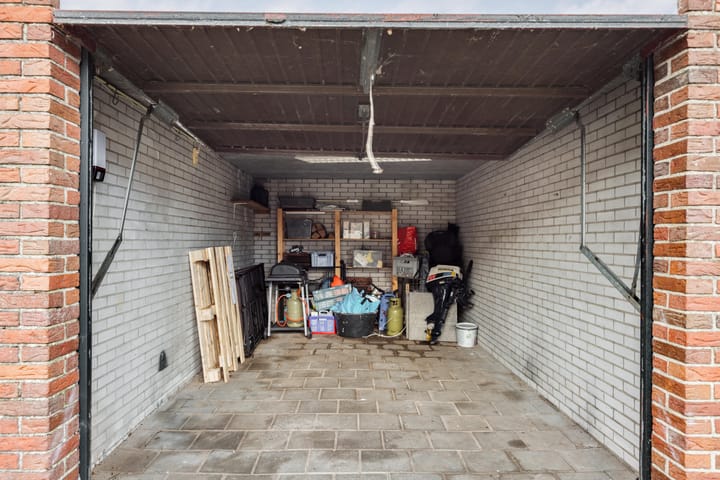 Photo 39 of Slochterwaard 146