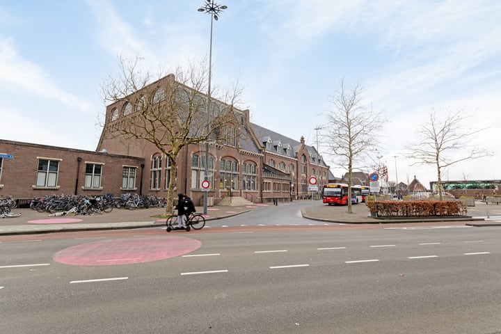 View photo 20 of Stationsstraat 64