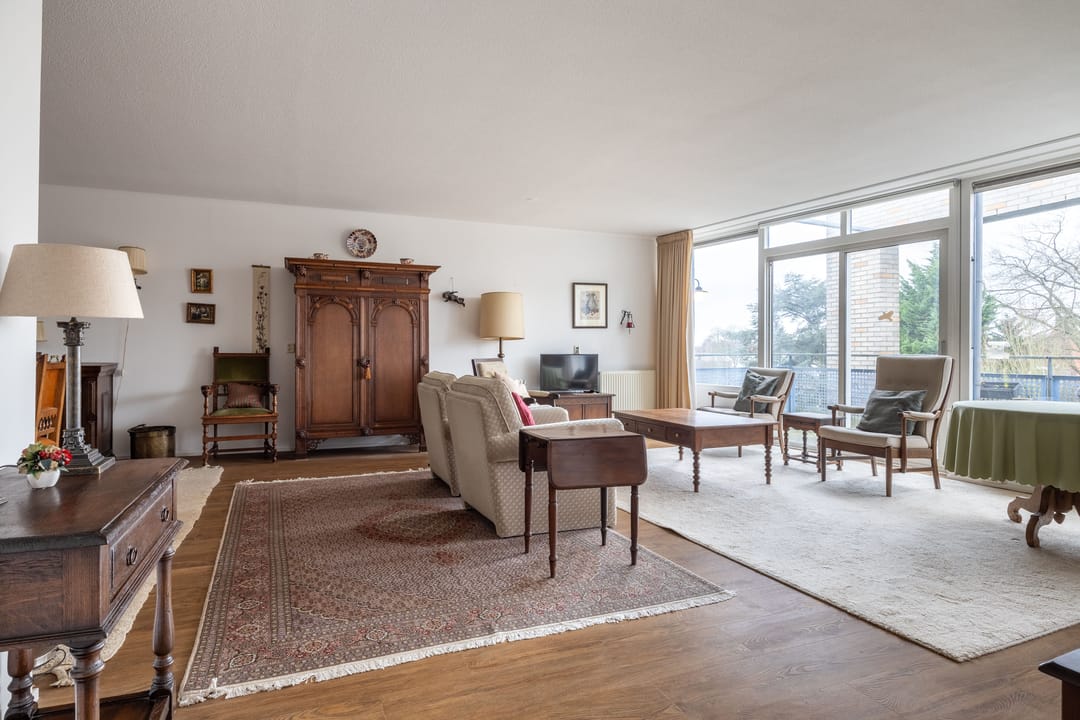 Foto 2 van Valkenierslaan 35-D18