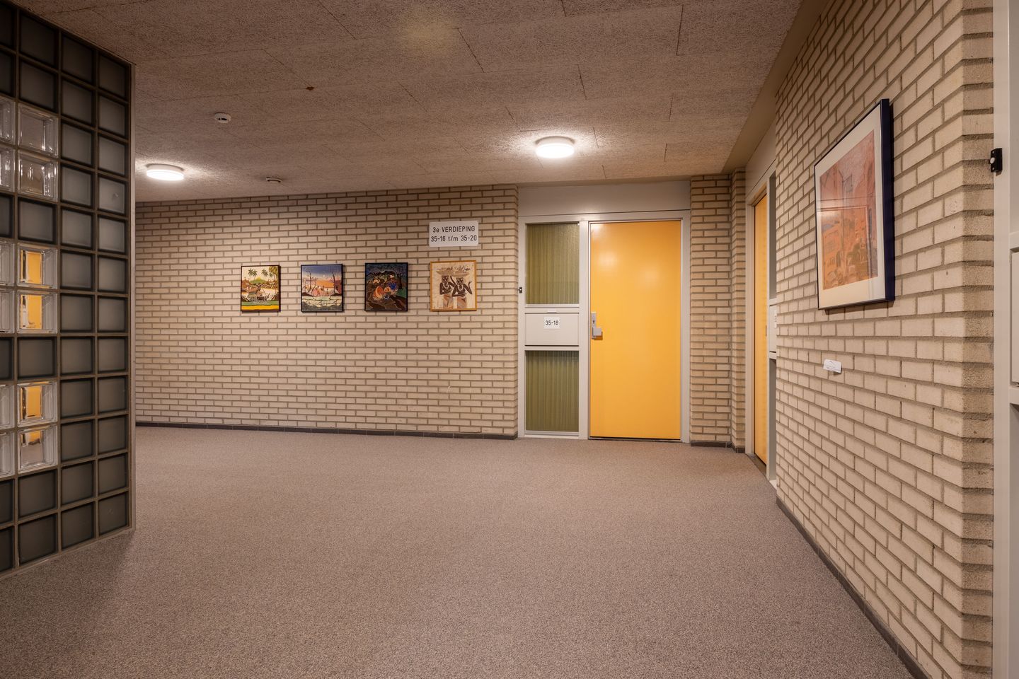 Foto 5 van Valkenierslaan 35-D18