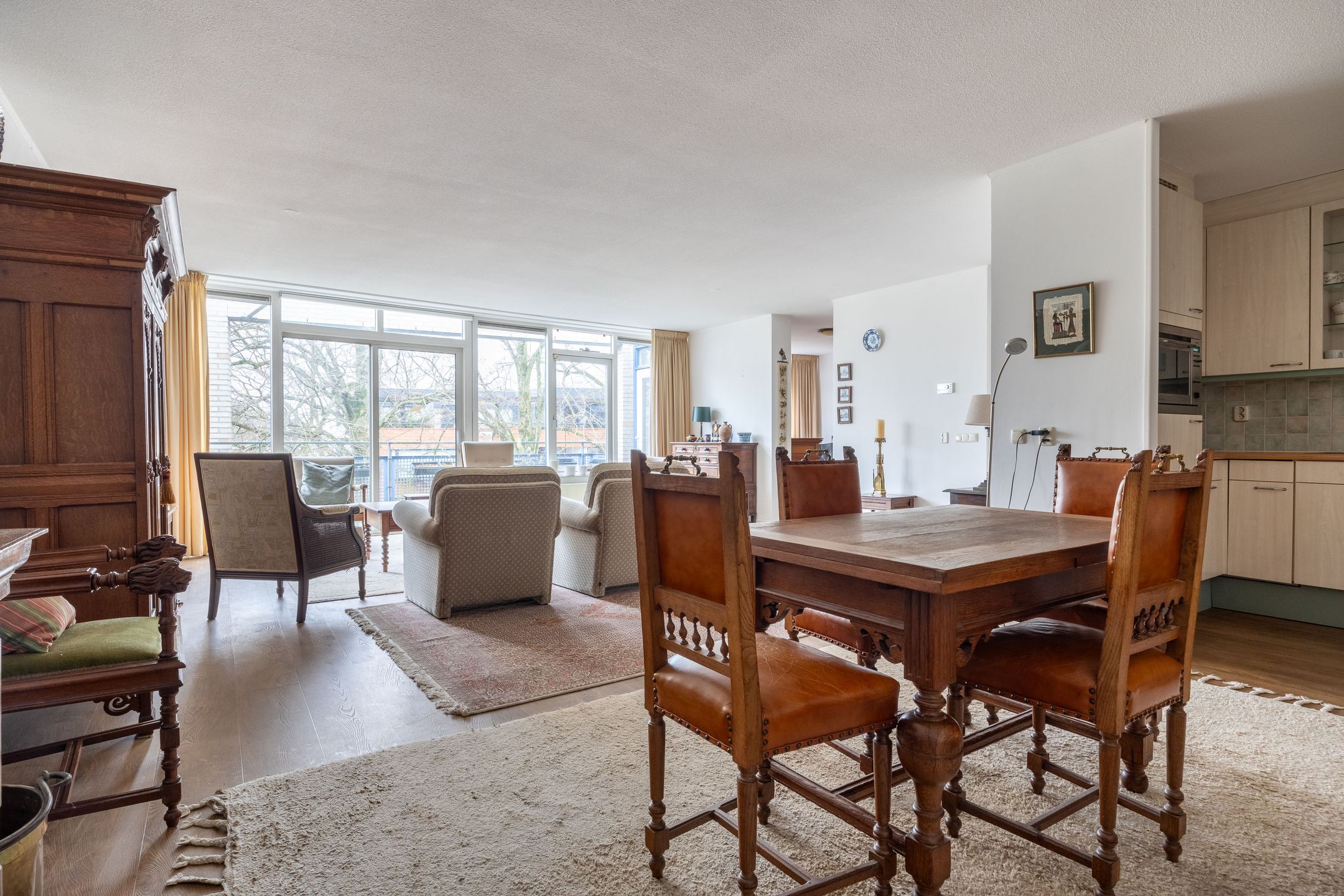 Foto 18 van Valkenierslaan 35-D18