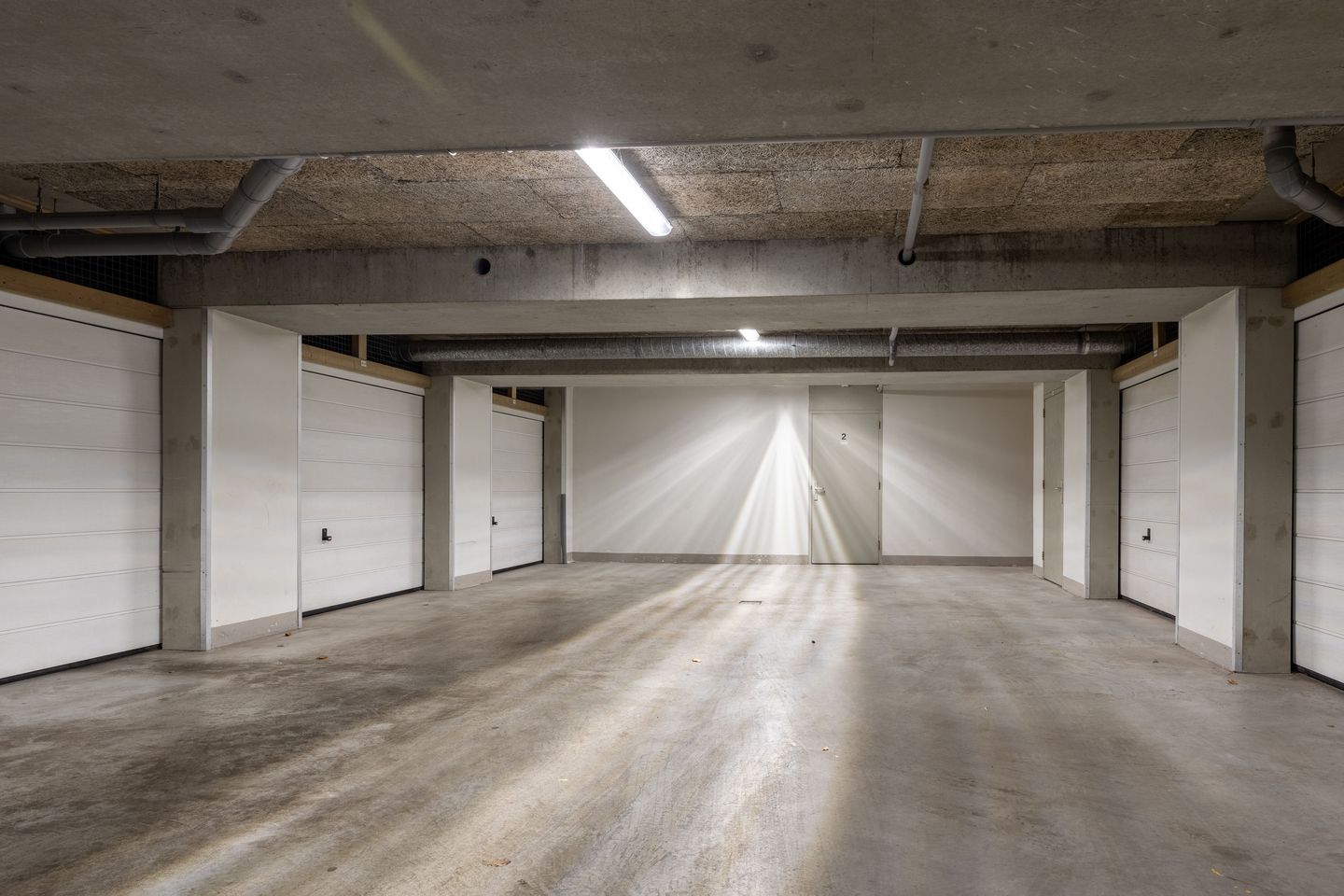 Foto 35 van Valkenierslaan 35-D18