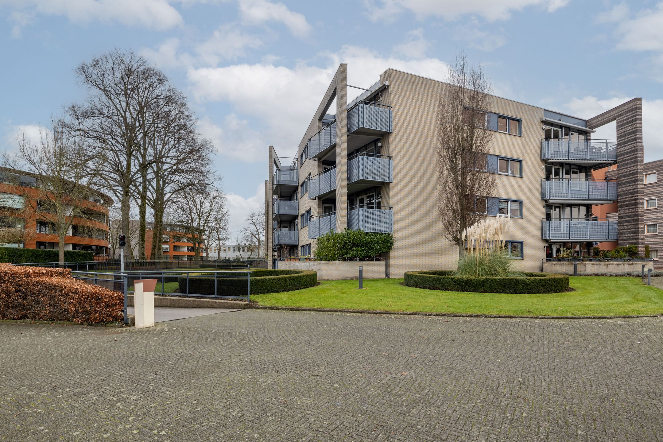 Foto 36 van Valkenierslaan 35-D18