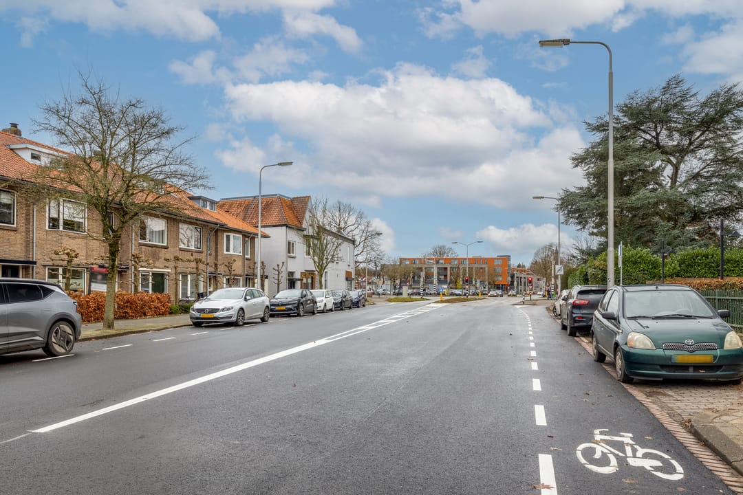 Foto 46 van Valkenierslaan 35-D18