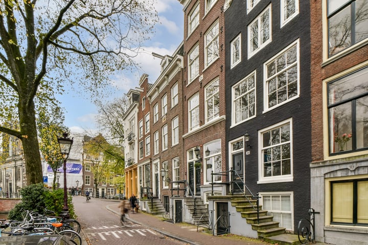 View photo 4 of Prinsengracht 744