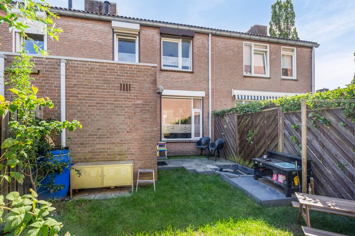 Foto 23 van Kastanjelaan 3