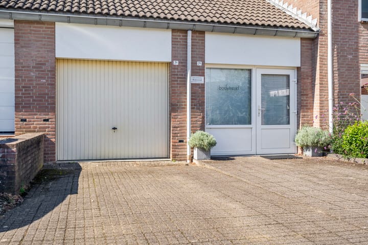 Foto 25 van Kastanjelaan 3