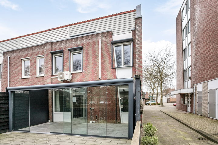 Bekijk foto 33 van Gebroeders Daelstraat 1