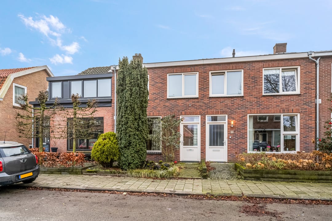 Foto 1 van Emmalaan 18