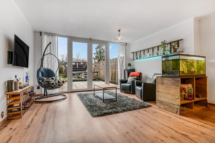 Foto 16 van Emmalaan 18