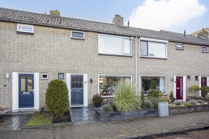 Foto 1 van van Vredenstraat 65