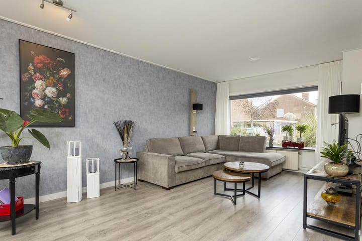 Foto 2 van van Vredenstraat 65