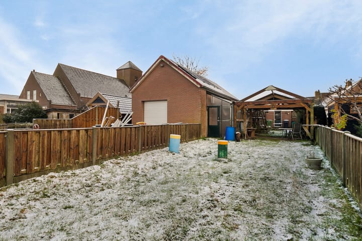 Foto 33 van Dorpsweg 98