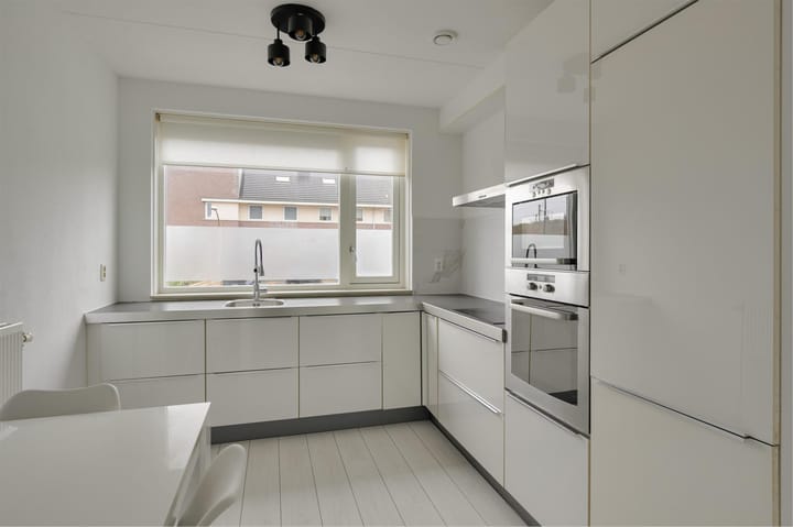 Foto 10 van Visbystraat 17