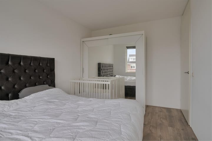 Foto 16 van Visbystraat 17