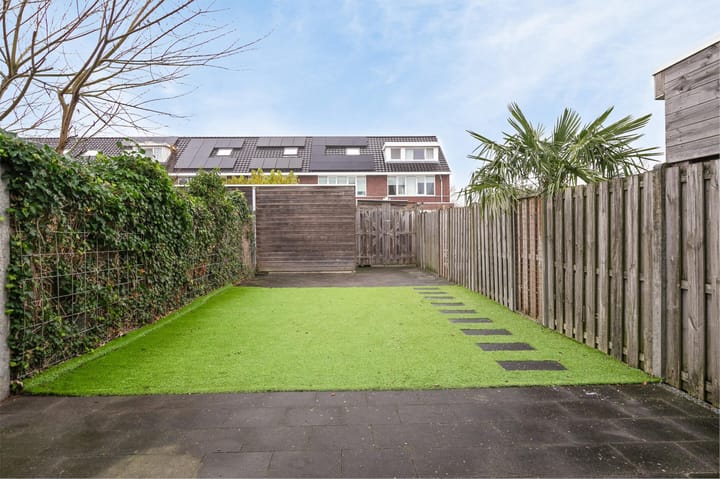 Foto 23 van Visbystraat 17