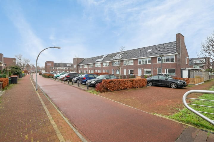 Foto 28 van Visbystraat 17