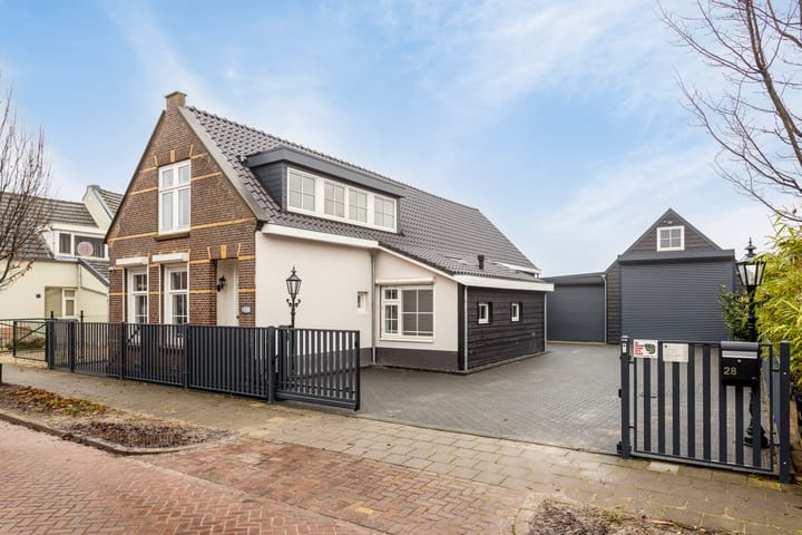 Foto 3 van Burgemeester Sterkstraat 28