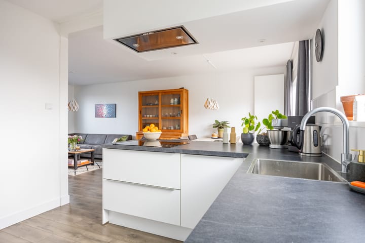 Foto 22 van Spoorstraat 34