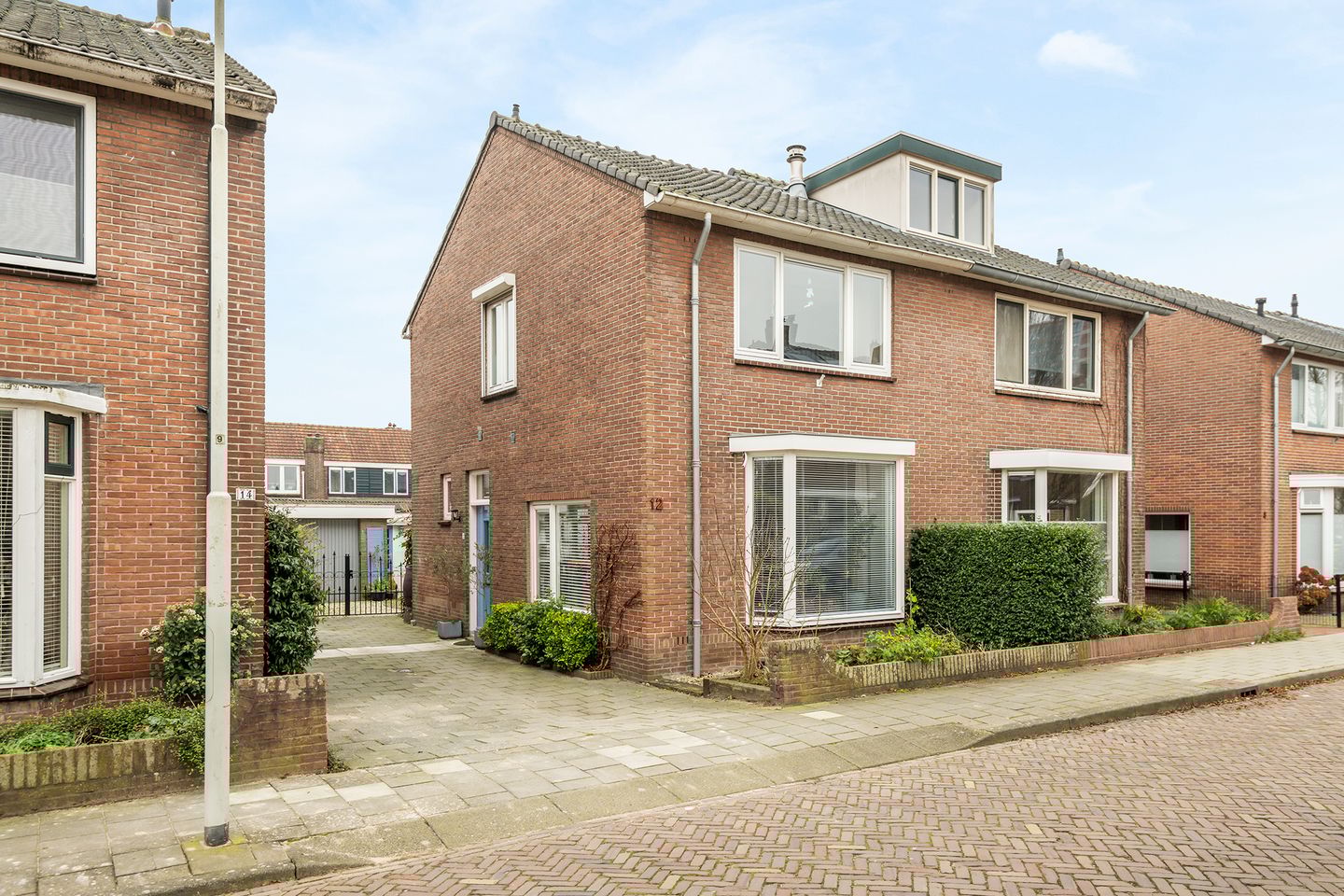 Foto 1 van Burg. Gaarlandtstraat 12