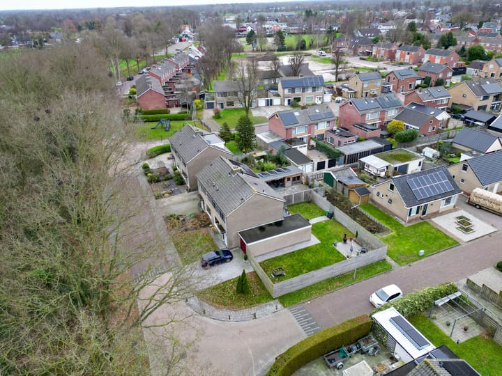 Foto 49 van Spoorstraat 34