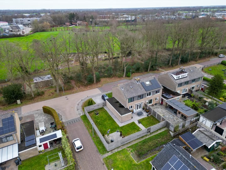 Foto 50 van Spoorstraat 34