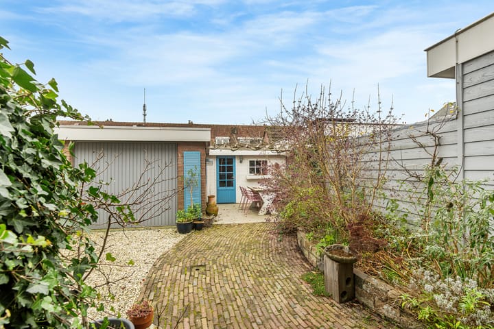 Foto 8 van Burg. Gaarlandtstraat 12