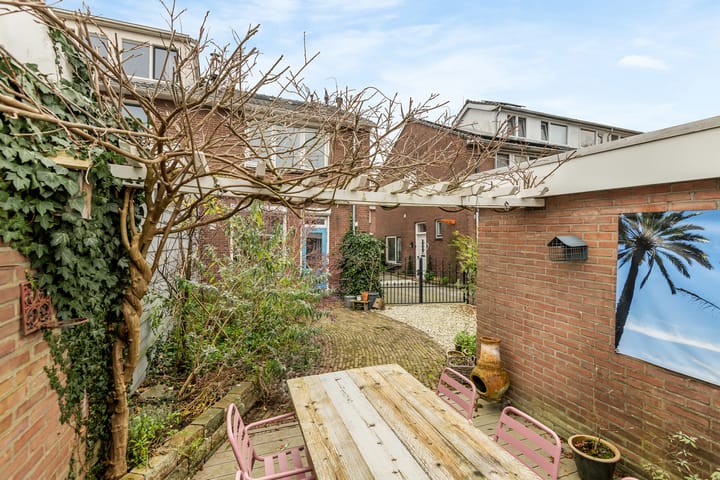 Foto 11 van Burg. Gaarlandtstraat 12