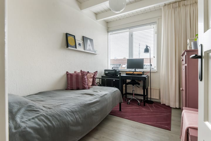 Foto 27 van Burg. Gaarlandtstraat 12